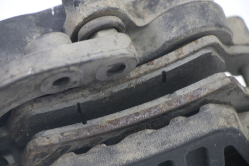 photo de PINZA DE FRENO DELANTERA APRILIA ATLANTIC 125 (2003 - 2009) - Estado de la superficie y material