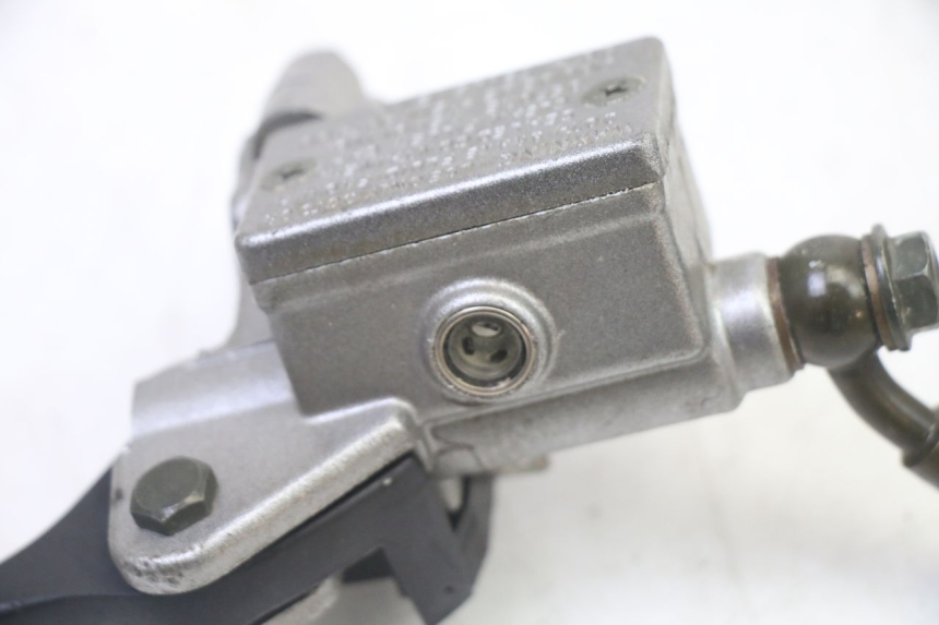 photo de PINZA DE FRENO DELANTERA CCR DIRT BIKE 125 - Detalles de los puntos de fijación