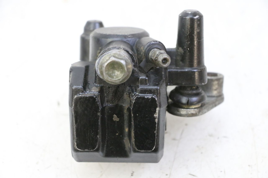 photo de PINZA DE FRENO DELANTERA CCR DIRT BIKE 125 - Detalles de los puntos de fijación