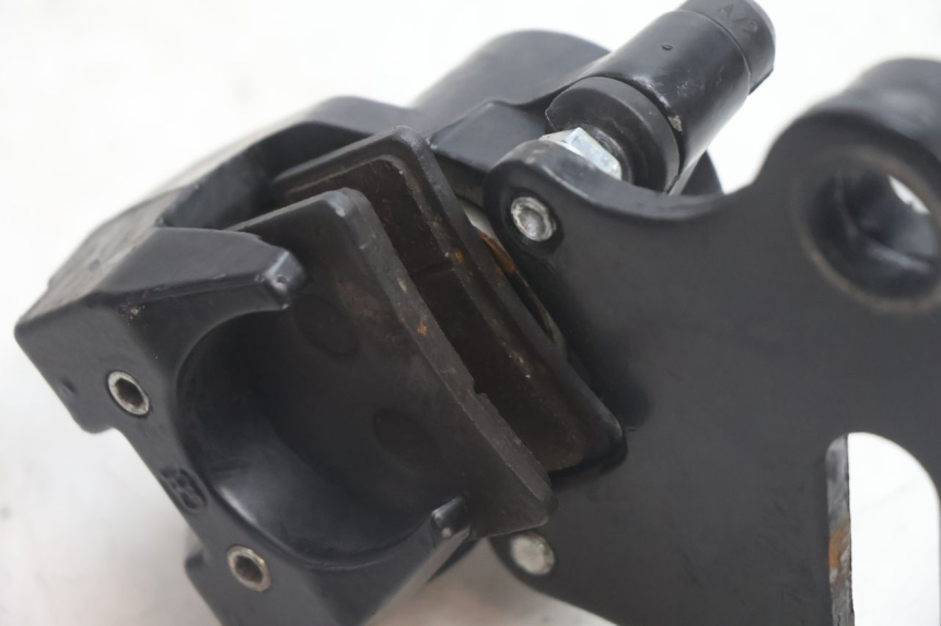 photo de PINZA FRENO DELANTERA MINI MX DRIFT 150 - Estado de la superficie y material