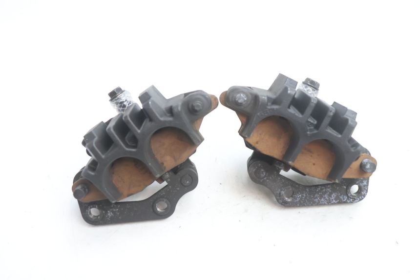 photo de PINZA FRENO DELANTERA KAWASAKI ER-6 ER6 N 650 (2005 - 2009) - Estado de la superficie y material