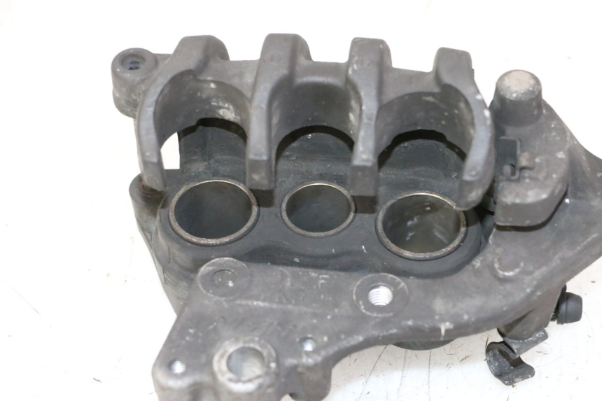 photo de PINZA DE FRENO DELANTERO HONDA FES S-WING SWING ABS 125 (2007 - 2015) - Vista general del producto