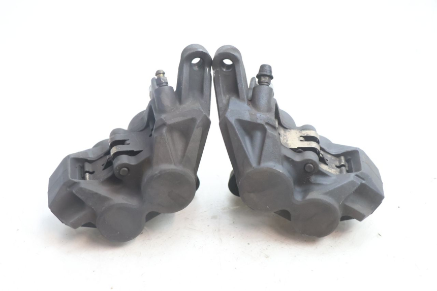 photo de PINZA FRENO DELANTERA YAMAHA FJR 1300 (2001 - 2005) - Vista general del producto