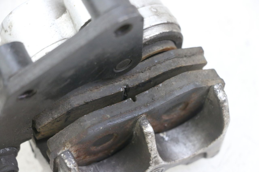 photo de PINZA FRENO DELANTERA GOES WIKI 125 (2010 - 2015) - Otra perspectiva