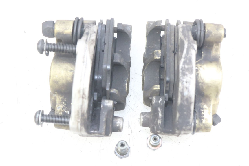 photo de PINZA DE FRENO DELANTERA GILERA GP 800 (2007 - 2013) - Otra perspectiva