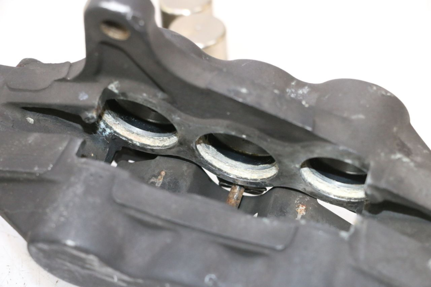 photo de PINZA FRENO DELANTERA SUZUKI GSF N BANDIT 1200 (2001 - 2005) - Estado de la superficie y material