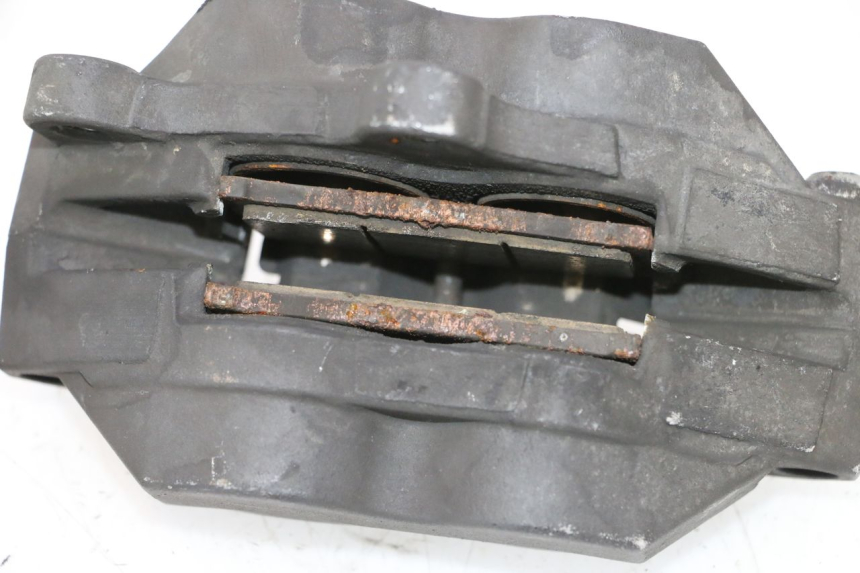 photo de PINZA FRENO DELANTERA SUZUKI GSR 600 (2005 - 2012) - Primer plano técnico