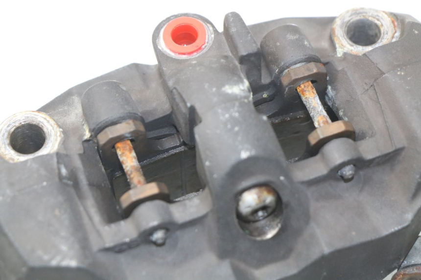 photo de PINZA FRENO DELANTERA SUZUKI GSX-R GSXR 600 (2008 - 2010) - Estado de la superficie y material