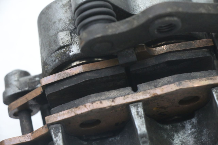 photo de PINZA FRENO DELANTERA KAWASAKI ZR7 ZR-7 S 750 (1999 - 2004) - Detalles de los puntos de fijación