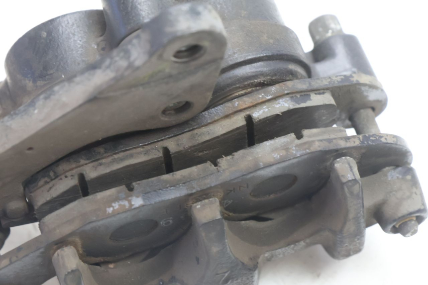 photo de PINZA FRENO DELANTERA PIAGGIO LIBERTY IGET 4T 50 (2021 - 2025) - Detalles de los puntos de fijación