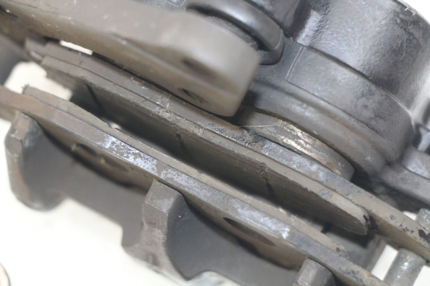 photo de PINZA DE FRENO DELANTERA PIAGGIO LIBERTY IGET S 125 (2016 - 2020) - Zoom estado de uso