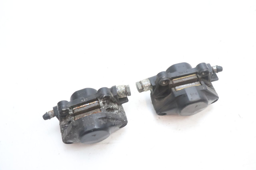 photo de PINZA FRENO DELANTERA PIAGGIO MP3 LT 300 (2010 - 2016) - Detalles de los puntos de fijación