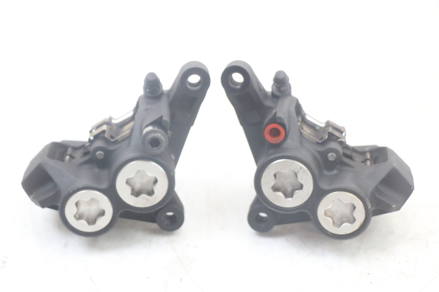 photo de PINZA DE FRENO DELANTERA YAMAHA MT-07 MT07 ABS 700 (2014 - 2017) - Vista principal