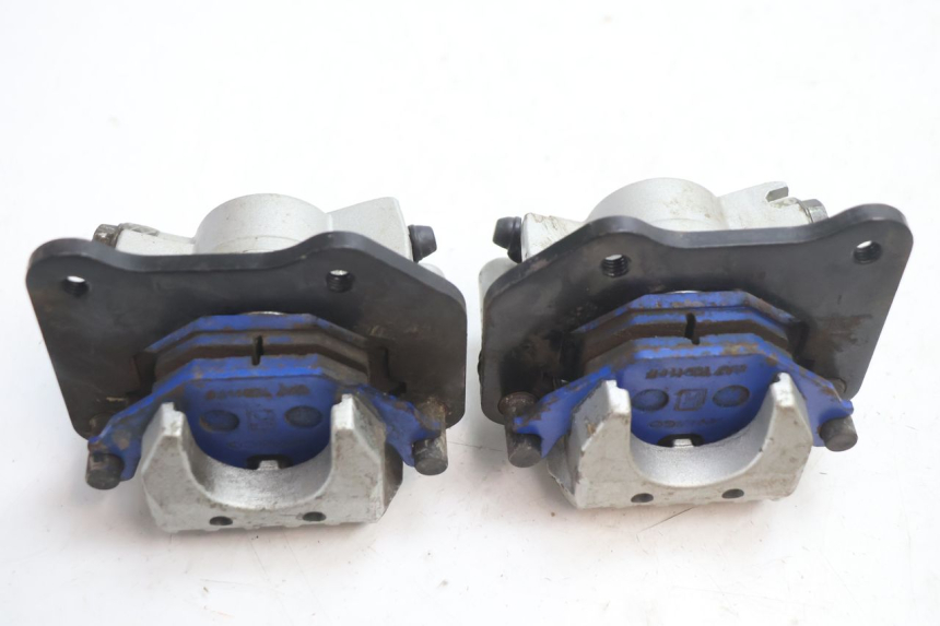 photo de PINZA FRENO DELANTERA KYMCO MXU R 250 (2004 - 2010) - Detalles de los puntos de fijación