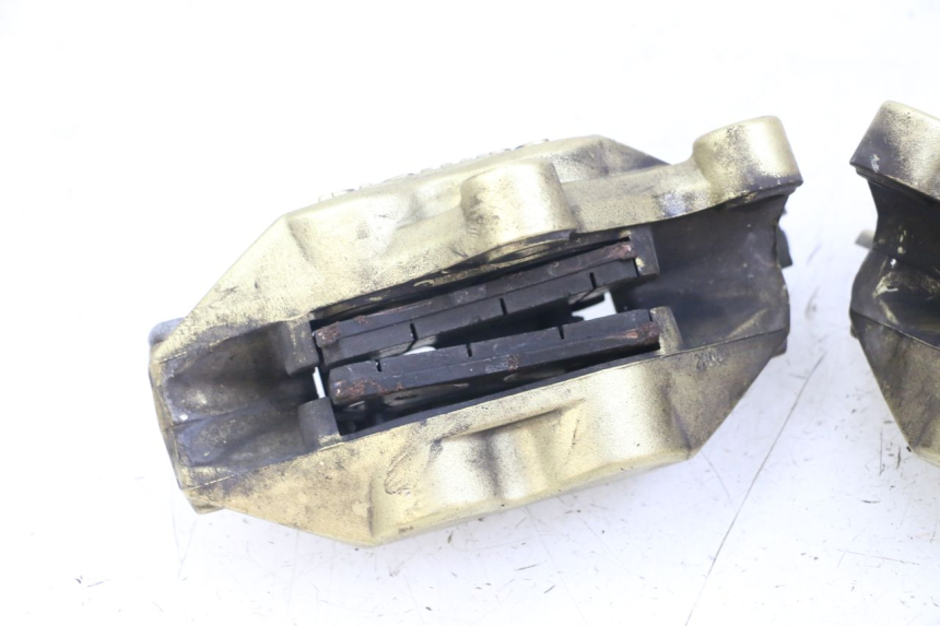 photo de PINZA FRENO DELANTERA MOTO GUZZI NORGE 8V GT 1200 (2011 - 2016) - Zoom estado de uso