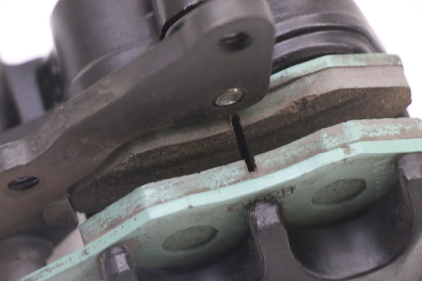 photo de PINZA FRENO DELANTERA PIAGGIO NRG POWER PUREJET 50 (2018 - 2021) - Estado de la superficie y material