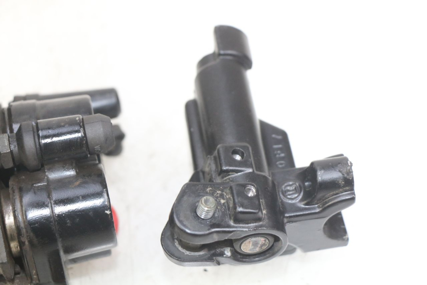 photo de PINZA FRENO DELANTERA SYM ORBIT III 3 4T 50 (2021 - 2025) - Zoom estado de uso