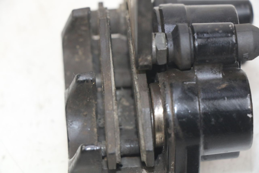 photo de PINZA FRENO DELANTERA SYM ORBIT III 3 4T 50 (2021 - 2025) - Otra perspectiva