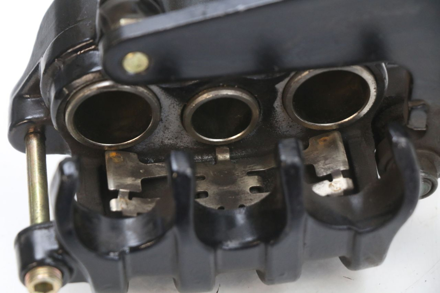 photo de PINZA FRENO DELANTERA ASTOR ORCAL 125 (2015 - 2017) - Detalles de los puntos de fijación