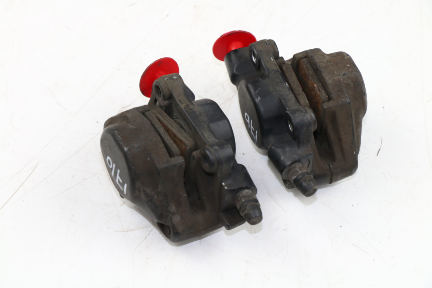 photo de PINZA FRENO DELANTERA PIAGGIO MP3 125 (2006 - 2014) - Primer plano técnico