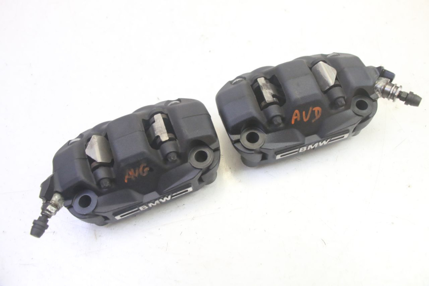 photo de PINZA FRENO DELANTERA BMW R GS 1250 (2021 - 2024) - Otra perspectiva