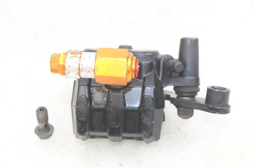 photo de PINZA DE FRENO DELANTERA YAMASAKI ROADSTER 50 (2013 - 2018) - Primer plano técnico