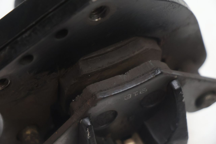 photo de PINZA FRENO DELANTERA TNT MOTOR ROMA 10' 4T 50 (2007 - 2018) - Detalles de los puntos de fijación