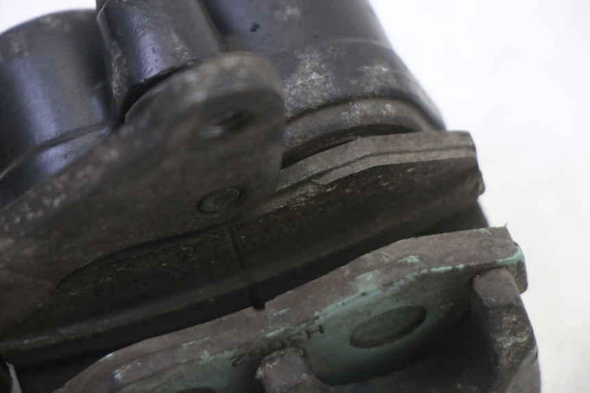 photo de FRENO DELANTERO GILERA RUNNER SL 50 (2006 - 2009) - Detalles de los puntos de fijación