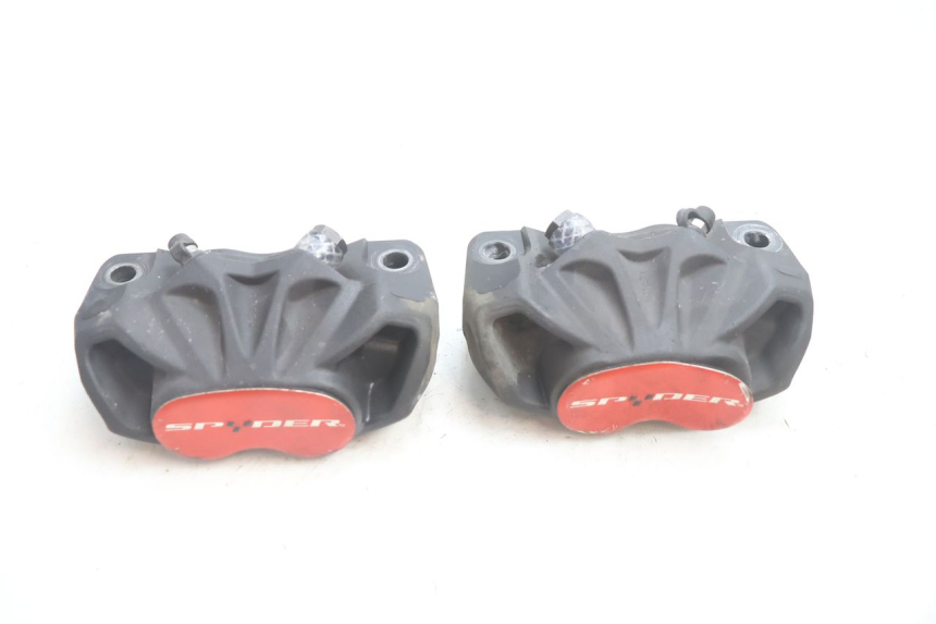 photo de PINZA FRENO DELANTERA CAN-AM SPYDER RS 1000 (2008 - 2012) - Otra perspectiva