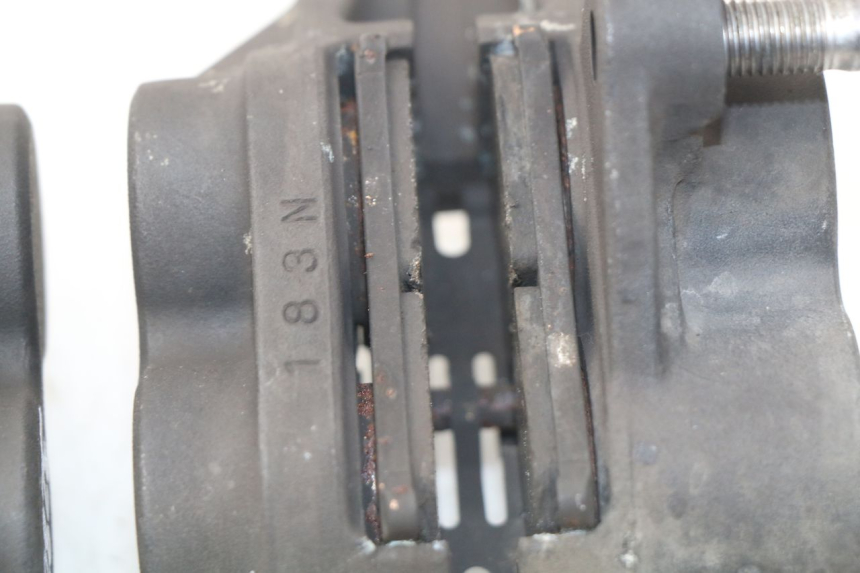 photo de PINZA DE FRENO DELANTERA YAMAHA TDM ABS 900 (2002 - 2014) - Zoom estado de uso