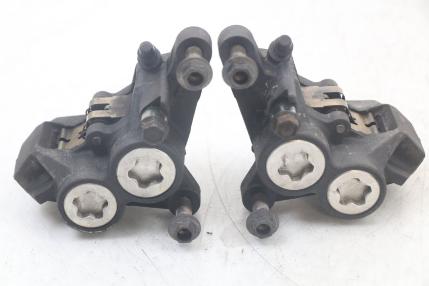 photo de PINZA DE FRENO DELANTERA YAMAHA TDM ABS 900 (2002 - 2014) - Detalle de la pieza