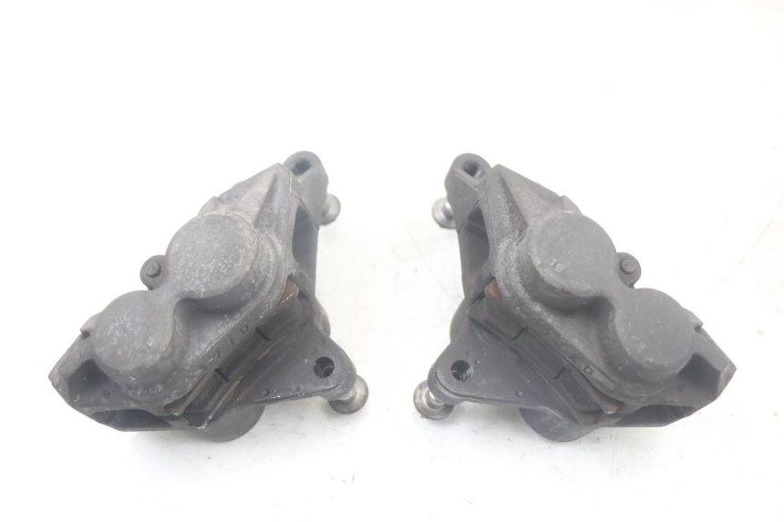 photo de PINZA DE FRENO DELANTERA YAMAHA TDM ABS 900 (2002 - 2014) - Vista general del producto