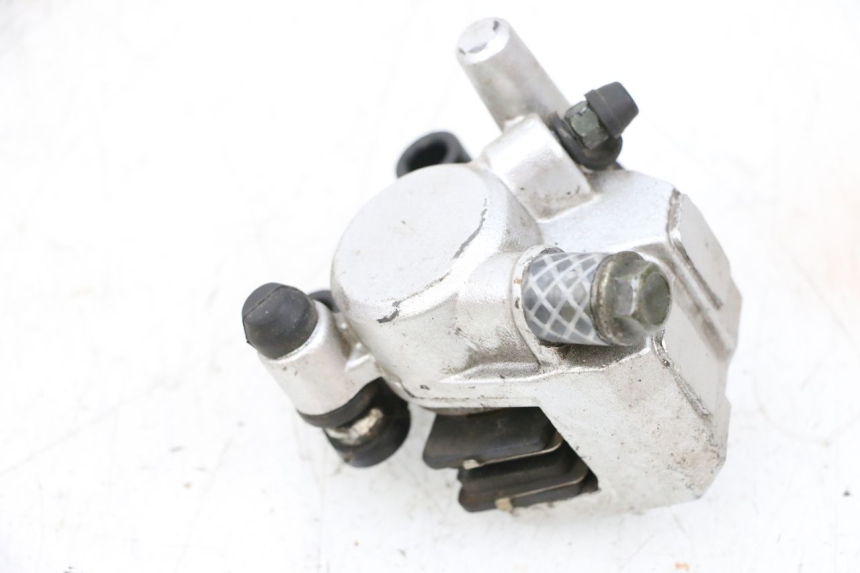 photo de PINZA FRENO DELANTERA NECO TEMPO 4T 50 (2022 - 2026) - Detalles de los puntos de fijación