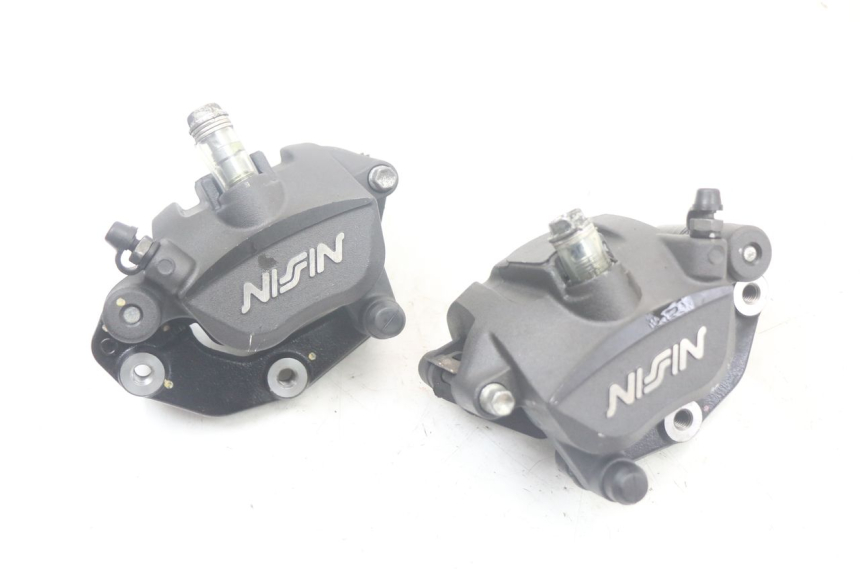 photo de PINZA DE FRENO DELANTERA KAWASAKI VERSYS ABS 650 (2015 - 2018) - Detalle de la pieza