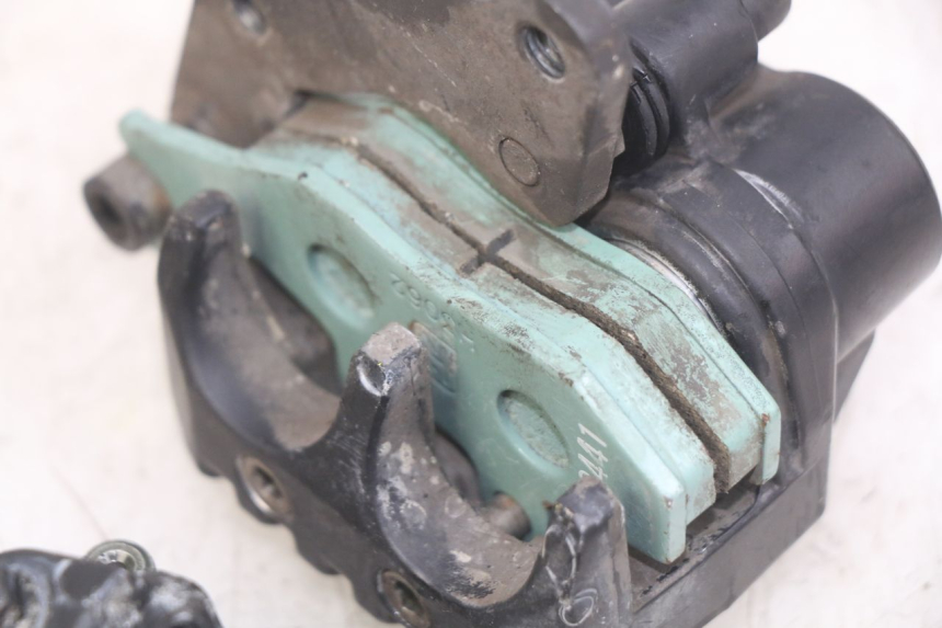 photo de PINZA DE FRENO DELANTERA PIAGGIO XEVO - X EVO 125 (2007 - 2017) - Zoom estado de uso