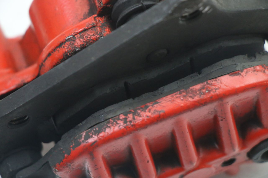 photo de PINZA FRENO DELANTERA YAMAHA TZR 50 (2008 - 2016) - Detalles de los puntos de fijación