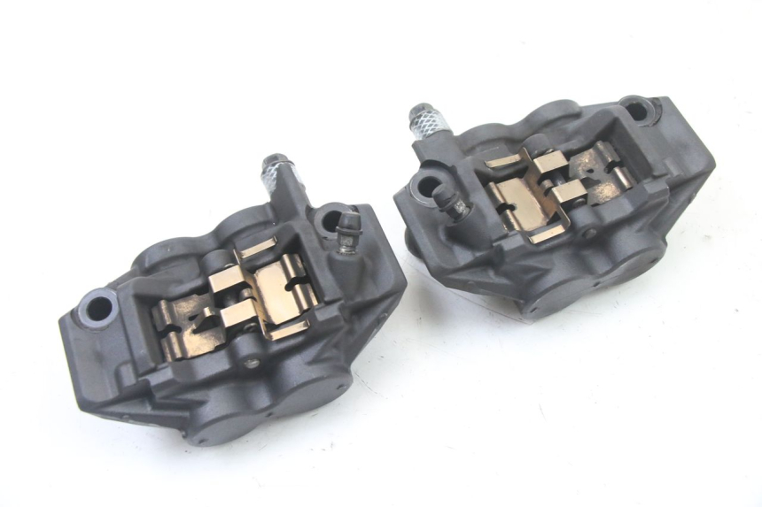 photo de PINZA FRENO DELANTERA YAMAHA YP T-MAX TMAX 530 (2017 - 2020) - Otra perspectiva