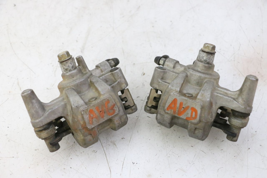 photo de PINZA FRENO DELANTERA YAMAHA YFM R RAPTOR 250 (2008 - 2014) - Otra perspectiva