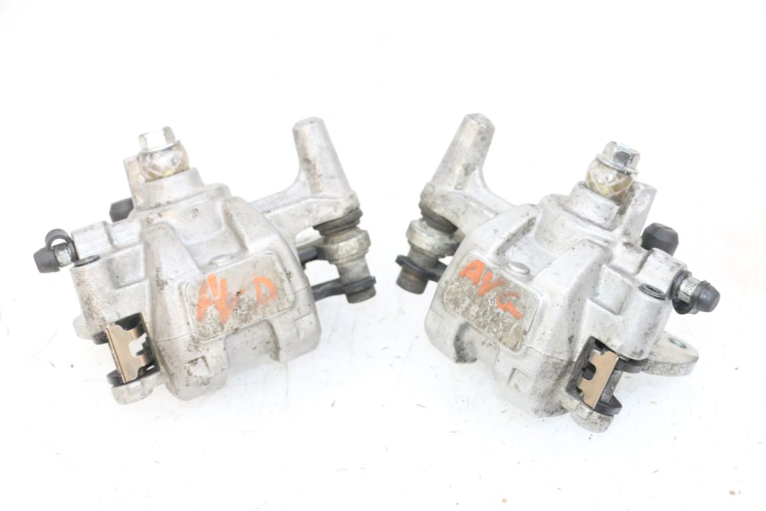 photo de PINZA FRENO DELANTERA YAMAHA YFM R RAPTOR 250 (2008 - 2014) - Estado de la superficie y material