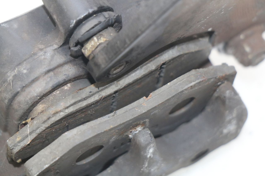 photo de PINZA DE FRENO DELANTERA YAMASAKI YM T 125 (2015 - 2020) - Primer plano técnico