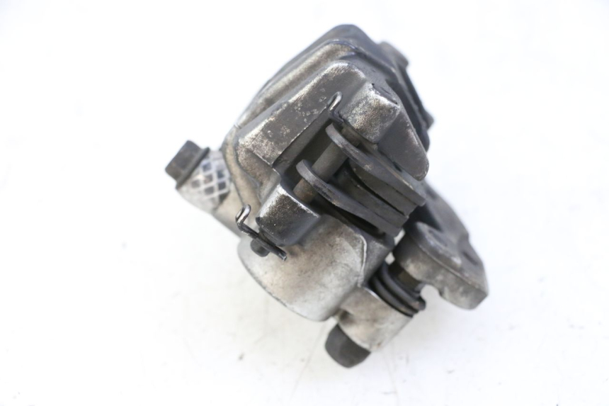 photo de PINZA DE FRENO DELANTERA YAMAHA YP MAJESTY 125 (2002 - 2006) - Primer plano técnico