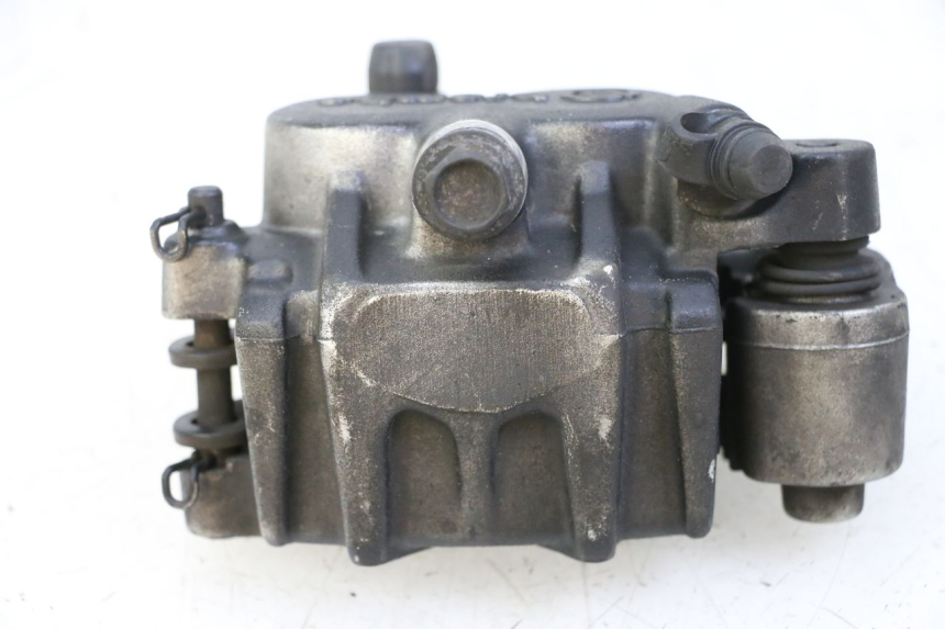 photo de PINZA DE FRENO DELANTERA YAMAHA YP MAJESTY 125 (2002 - 2006) - Detalles de los puntos de fijación