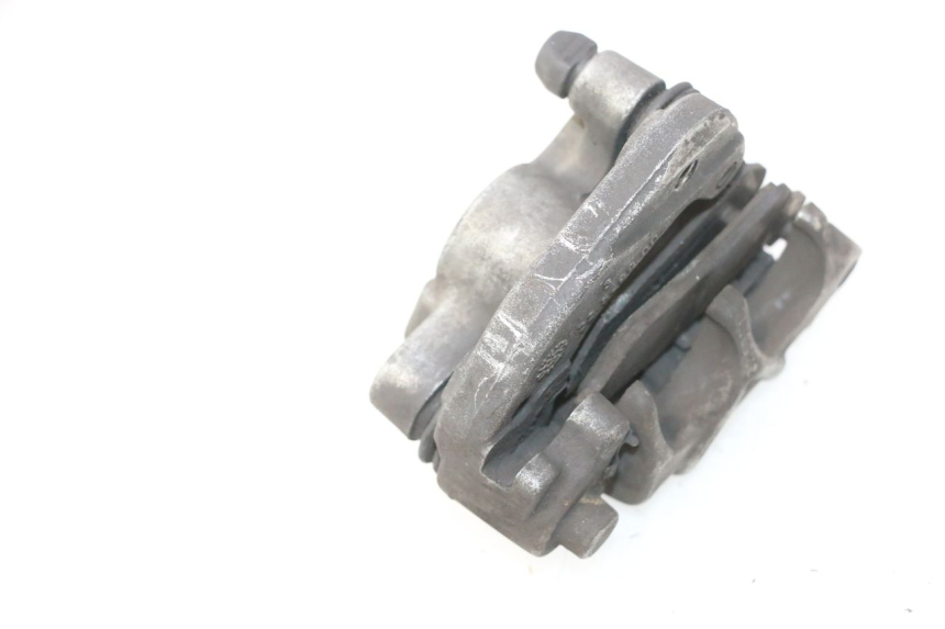 photo de PINZA DE FRENO DELANTERA YAMAHA YP MAJESTY 125 (1998 - 2001) - Primer plano técnico