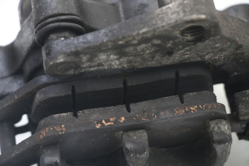 photo de PINZA FRENO DELANTERA YAMAHA YP X-MAX XMAX 400 (2014 - 2017) - Detalles de los puntos de fijación