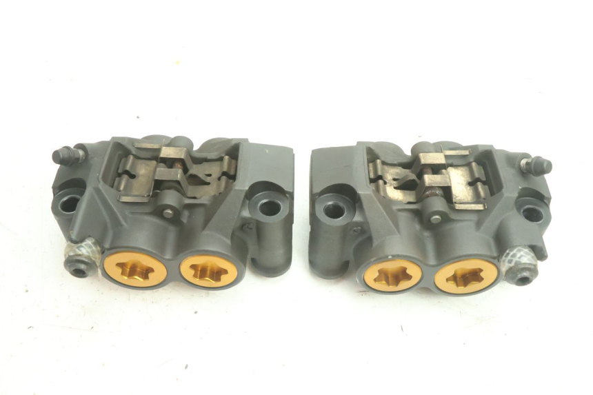 photo de PINZA FRENO DELANTERA YAMAHA YZF R6 600 (2008 - 2009) - Otra perspectiva