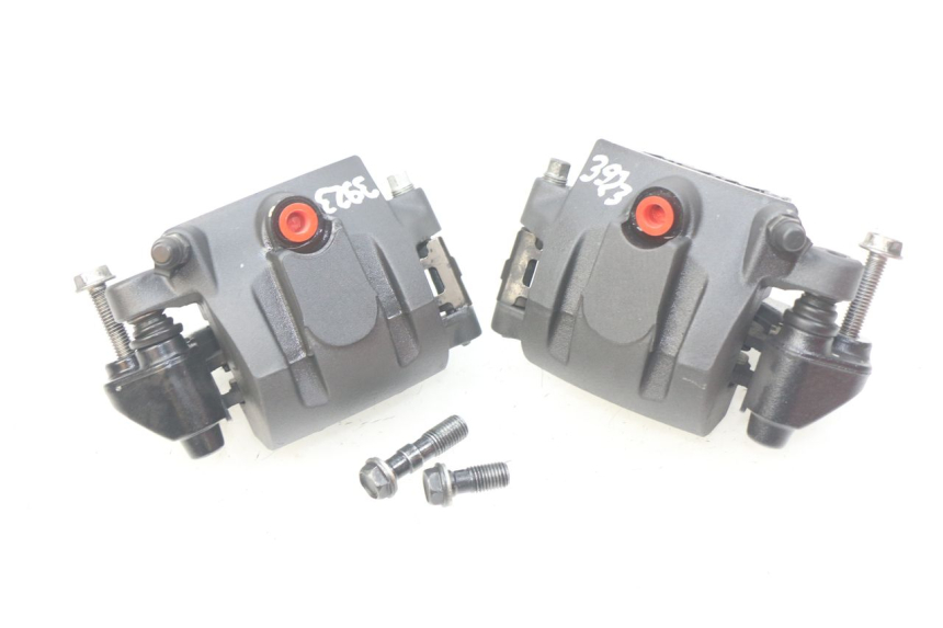 photo de PINZA DE FRENO DELANTERA KAWASAKI Z 650 (2016 - 2019) - Detalles de los puntos de fijación