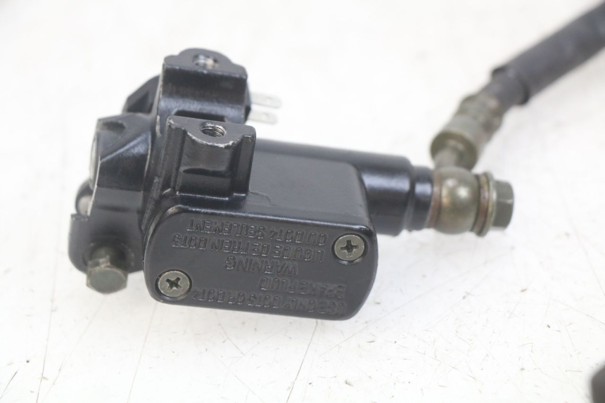 photo de PINZA DE FRENO DELANTERA UNIVERSAL BIKE ZN50QT-11B 50 (2018 - 2021) - Recambio usado revisado