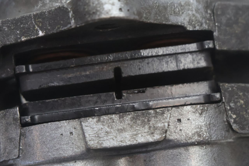 photo de PINZA FRENO DELANTERA KAWASAKI ZX-6R ZX6R 600 (1995 - 1997) - Detalles de los puntos de fijación