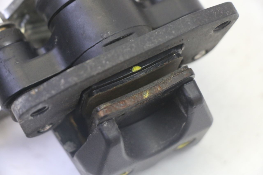 photo de PINZA DE FRENO ROLL LOCK PIAGGIO MP3 LT 300 (2010 - 2016) - Detalles de los puntos de fijación