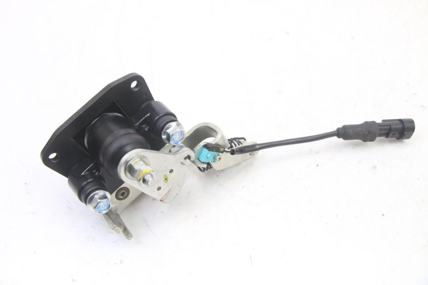 photo de PINZA DE FRENO ROLL LOCK PIAGGIO MP3 500 (2014 - 2017) - Primer plano técnico